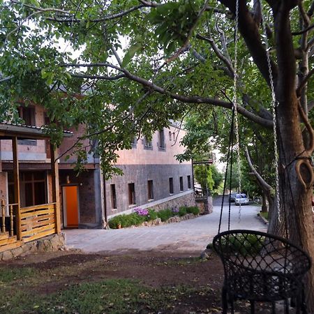 Old Byurakan Gouest House Exterior photo